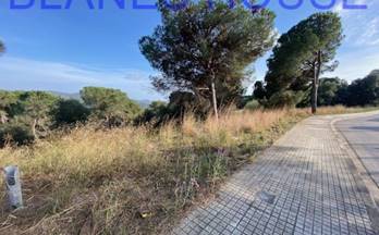 64 terrenos y fincas en venta sant cebria de vallalta