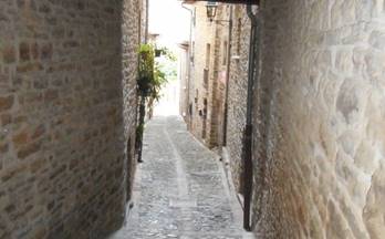 3 casas en venta urroz