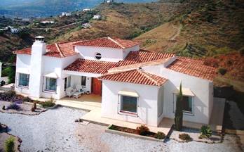 24 casas de campo en venta canillas de aceituno