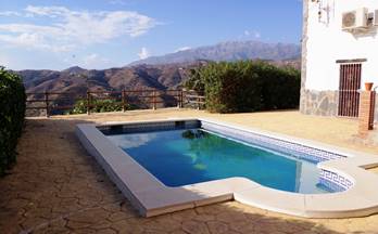 134 casas en venta almayate bajo