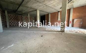 13 locales en venta xativa