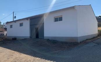 2 locales en venta alar del rey