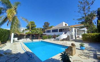 venta chalet estepona a-7  oeste
