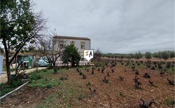 venta cortijo monturque outskirts