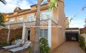 venta chalet puerto de mazarron centro