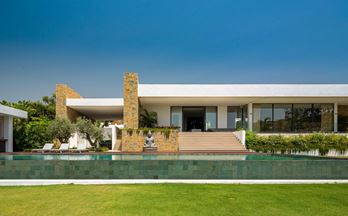 venta villa de super lujo benahavis marbella club golf resort