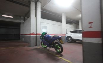 alquiler garaje avila barrio universidad