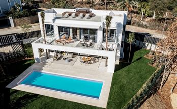 venta villa de lujo estepona el campanario golf