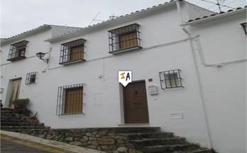 venta chalet adosado zuheros town centre