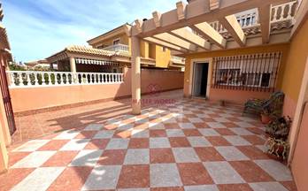 venta chalet puerto de mazarron bahía