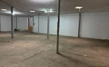 venta local velez malaga plaza reyes catolicos