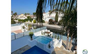 venta chalet empuriabrava 