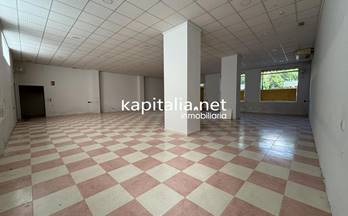 8 locales en venta muro de alcoy