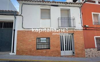 7 casas en venta la font de la figuera