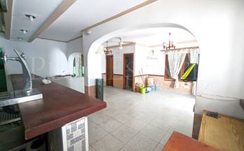 4 locales en venta son servera