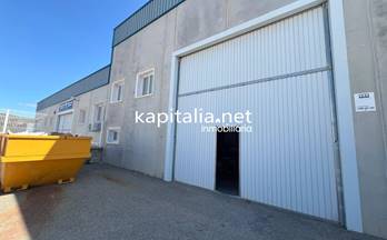 25 naves en venta vallada