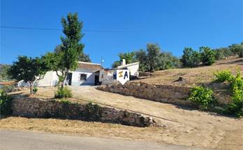 venta cortijo antequera rural