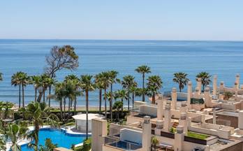 venta atico estepona estepona east - bahia de la pl