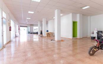 17 locales en venta el campello