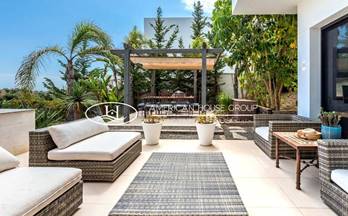 venta villa marbella elviria