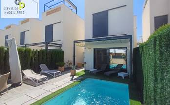 venta chalet adosado benijofar 