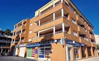 90 pisos en venta salou