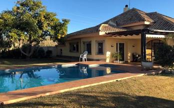 venta chalet estepona a-7  este