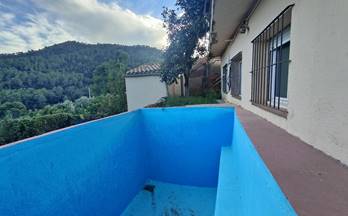 9 casas en venta en cervello con piscina