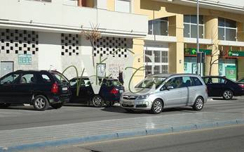 3 locales en alquiler caleta de velez