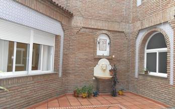 chalets con jardin en venta cordoba