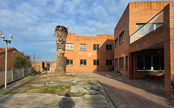 4 edificios en venta alcarras