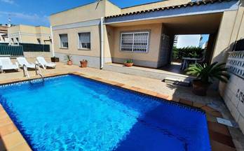 76 casas en venta la ampolla