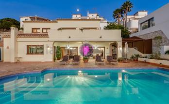 110 casas en venta en moraira con piscina