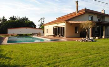 5 casas en venta en santiago de compostela con piscina