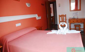 venta hotel salobreña centro