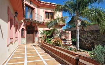 venta chalet estepona selwo