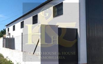 2 naves en venta sanlucar de barrameda