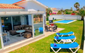 alquiler villa de lujo estepona 