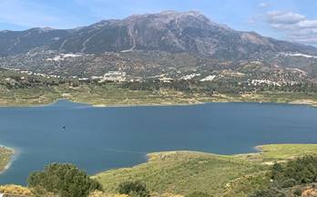 venta villa viñuela south of spain