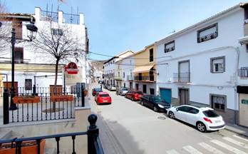 venta edificio montejicar andalucia