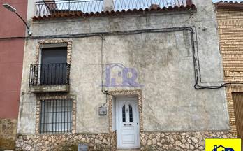 venta chalet adosado valverde de jucar 