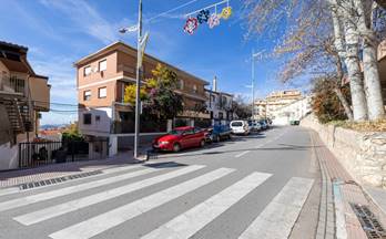venta edificio cogollos de la vega sierra de huetor y la alfaguar