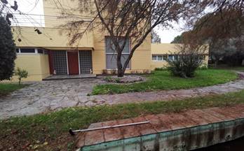 3 casas en venta pepino