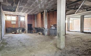 alquiler local denia casco urbano