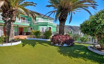 18 casas en venta playa de los cristianos