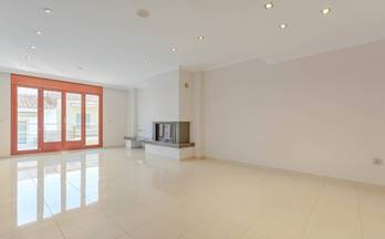 8 casas en venta avinyonet de puigventos