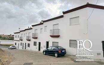 venta villa pobla de guzman calle trasera peñas