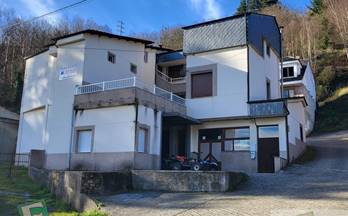 2 casas en venta cangas del narcea