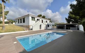 venta villa la nucia 