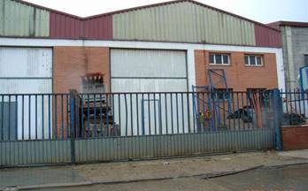 venta local aguilar de campoo calle poligono de aguilar  